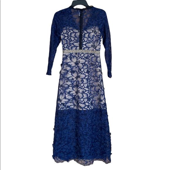 Foxiedox | Navy Blue Elisabet 3D Flower Lace Gown Size XS - Picture 3 of 6